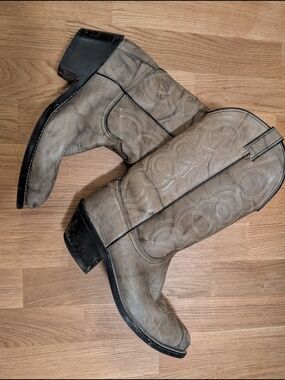 Vintage Wrangler Distressed/Marble Grey Leather Made In USA Cowboy Boots